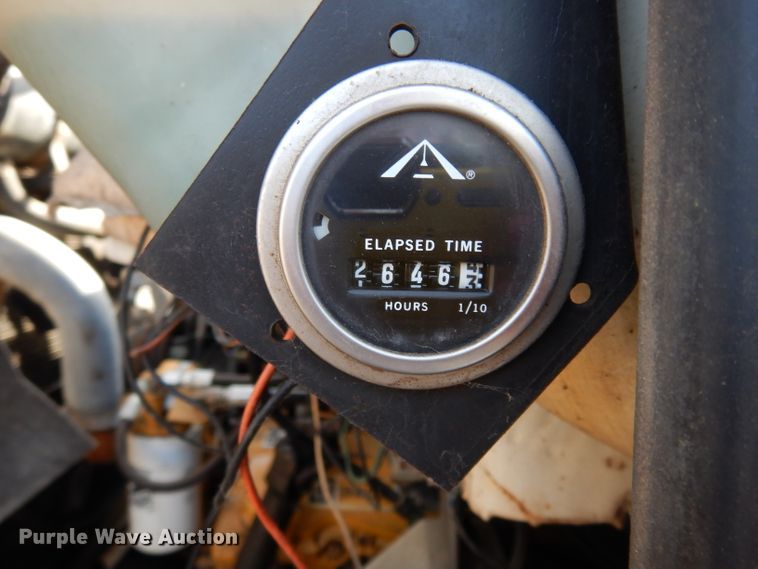 image for item DG6338 1981 GMC TopKick crane truck