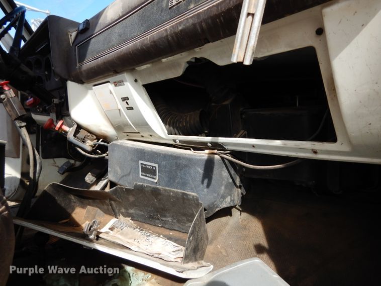 image for item DG6338 1981 GMC TopKick crane truck