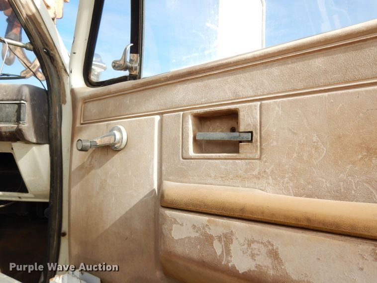 image for item DG6338 1981 GMC TopKick crane truck