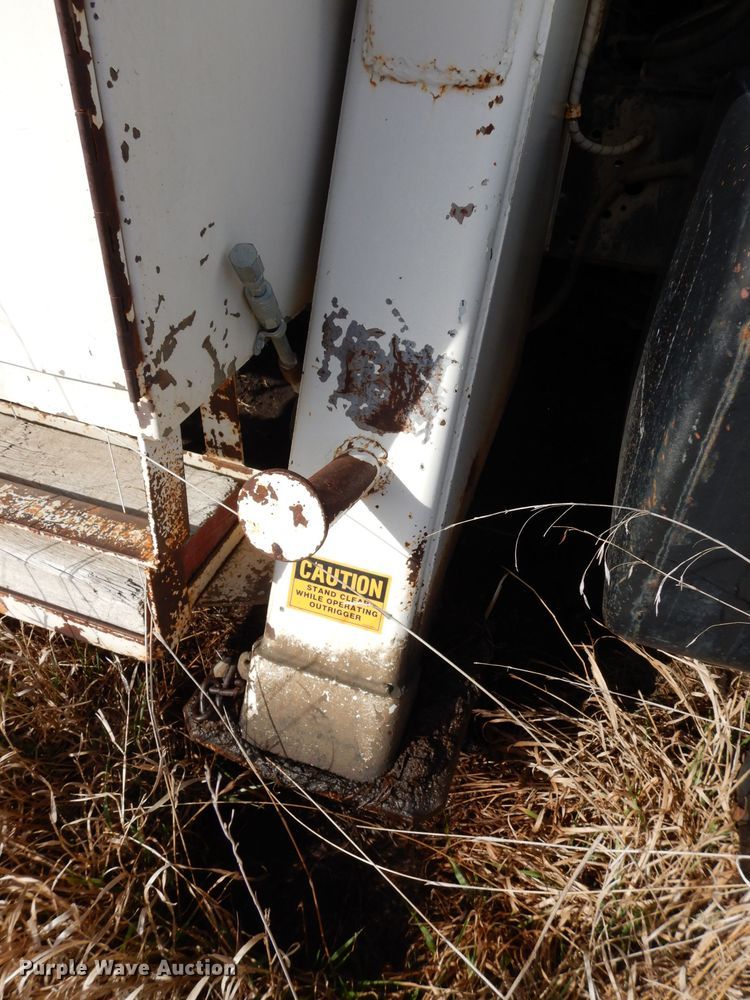 image for item DG6338 1981 GMC TopKick crane truck