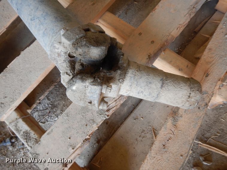 image for item DG6338 1981 GMC TopKick crane truck