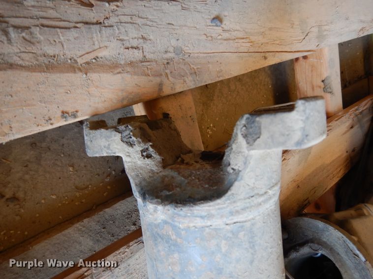 image for item DG6338 1981 GMC TopKick crane truck