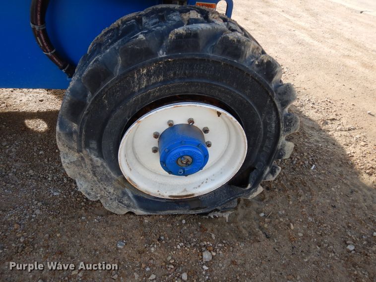 image for item DG6342 2000 Up Right SB60 boom lift