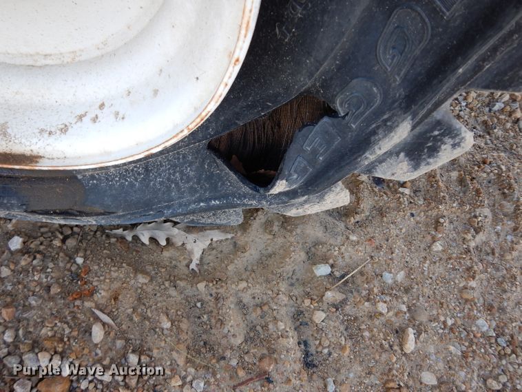 image for item DG6342 2000 Up Right SB60 boom lift