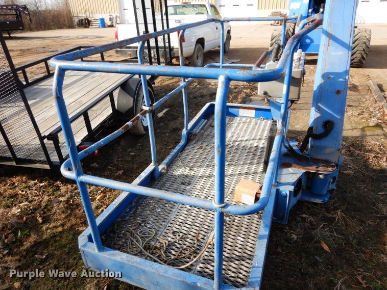 image for item DG6342 2000 Up Right SB60 boom lift