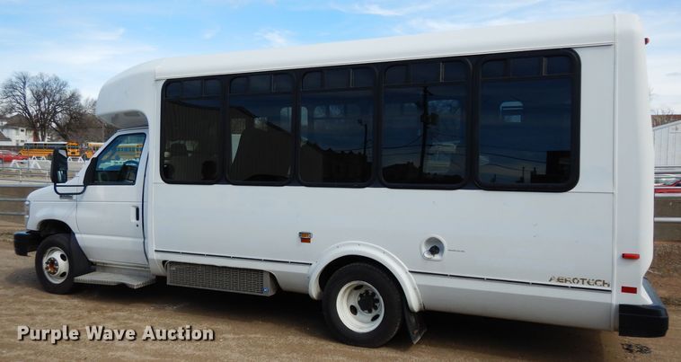 image for item DG6346 2012 Ford E450 Super Duty shuttle bus