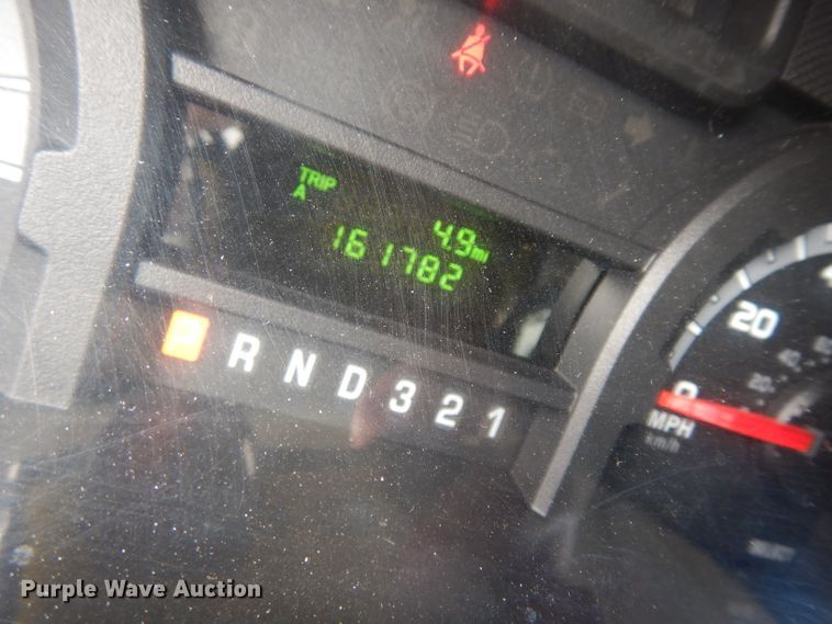 image for item DG6346 2012 Ford E450 Super Duty shuttle bus