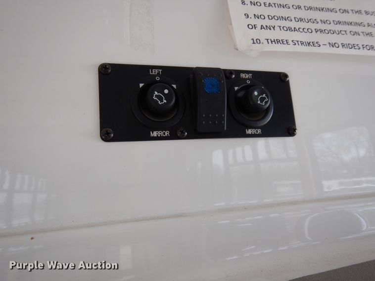 image for item DG6346 2012 Ford E450 Super Duty shuttle bus