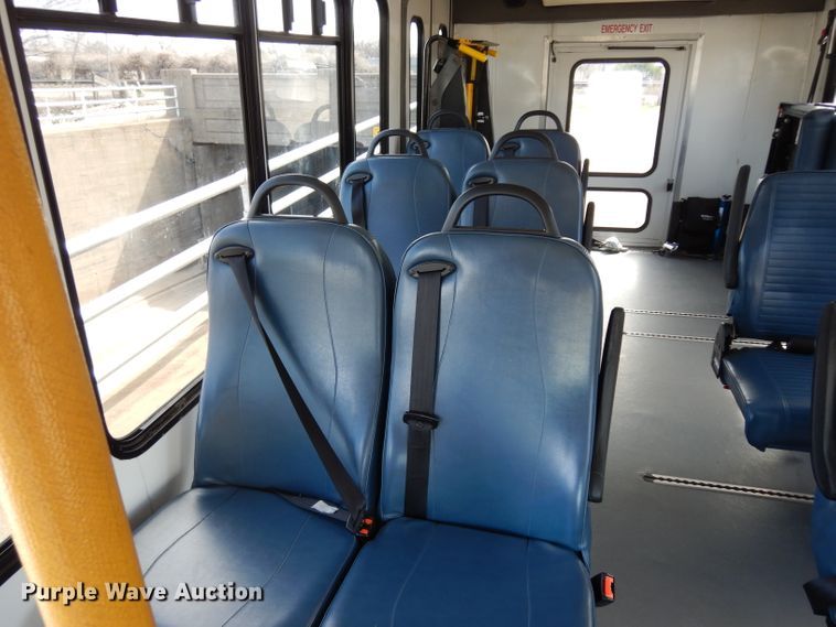 image for item DG6346 2012 Ford E450 Super Duty shuttle bus