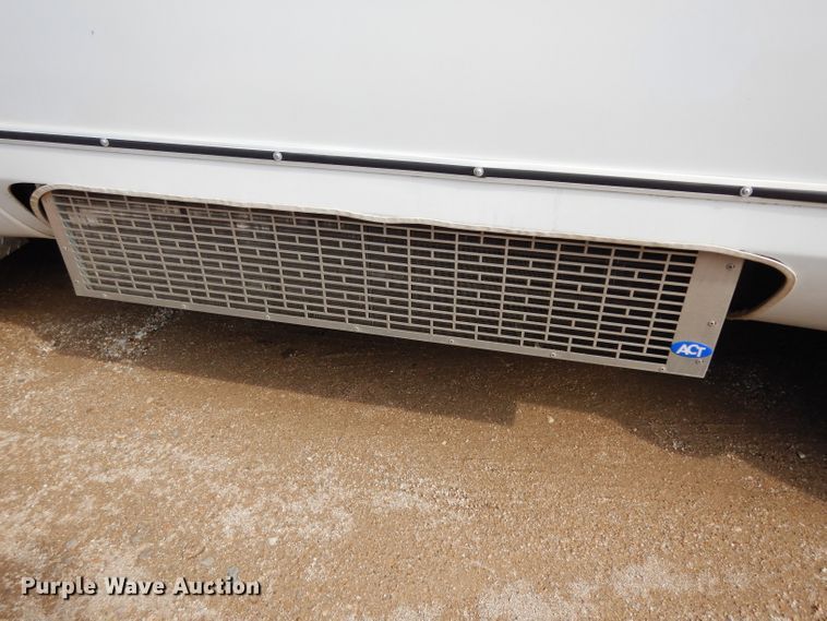 image for item DG6346 2012 Ford E450 Super Duty shuttle bus