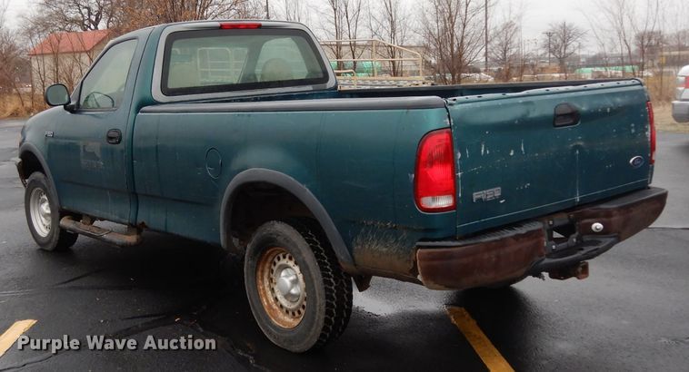 image for item DG6352 1998 Ford F150 pickup truck