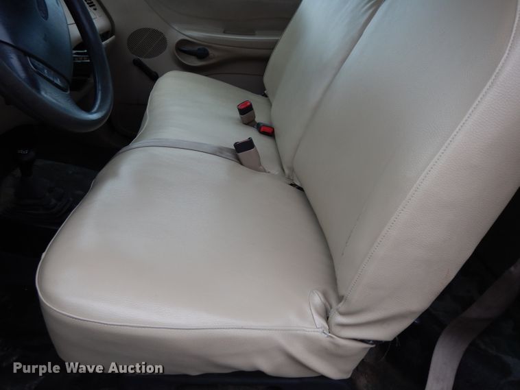 image for item DG6352 1998 Ford F150 pickup truck