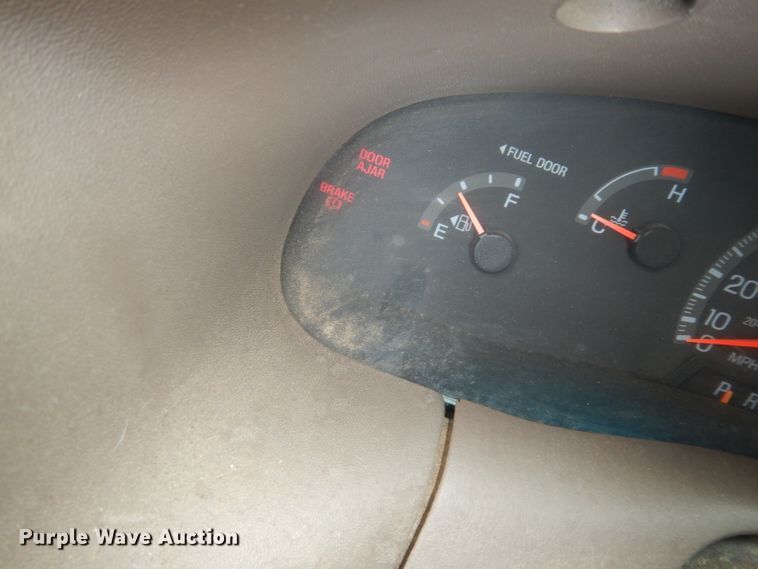 image for item DG6352 1998 Ford F150 pickup truck