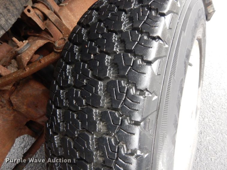 image for item DG6352 1998 Ford F150 pickup truck