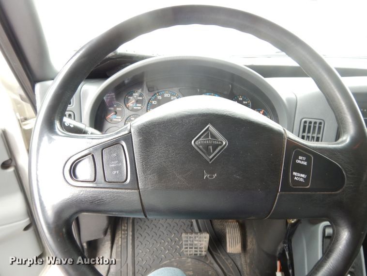 image for item DG6358 2007 International 7300 dump truck