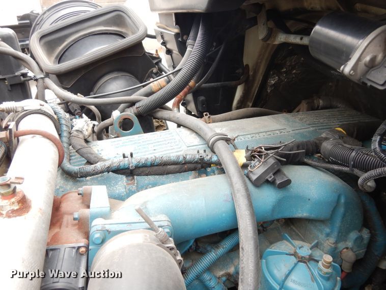 image for item DG6358 2007 International 7300 dump truck