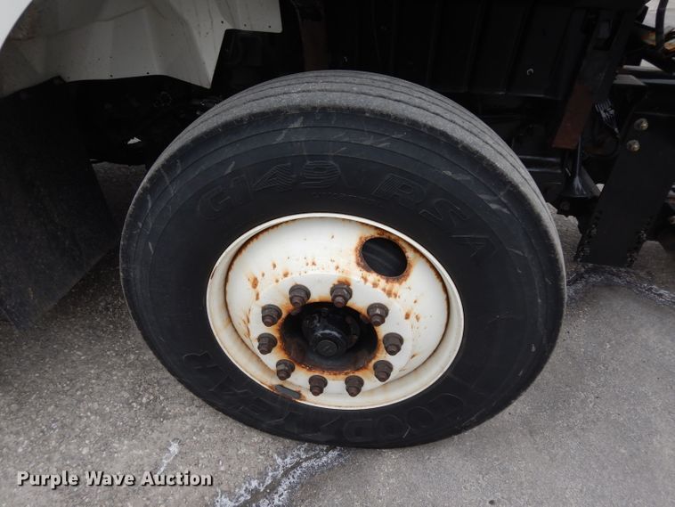 image for item DG6358 2007 International 7300 dump truck