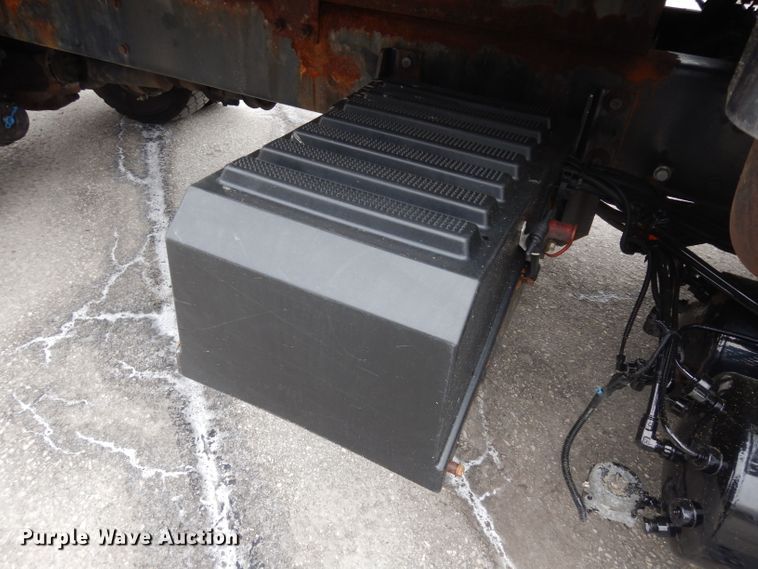 image for item DG6358 2007 International 7300 dump truck