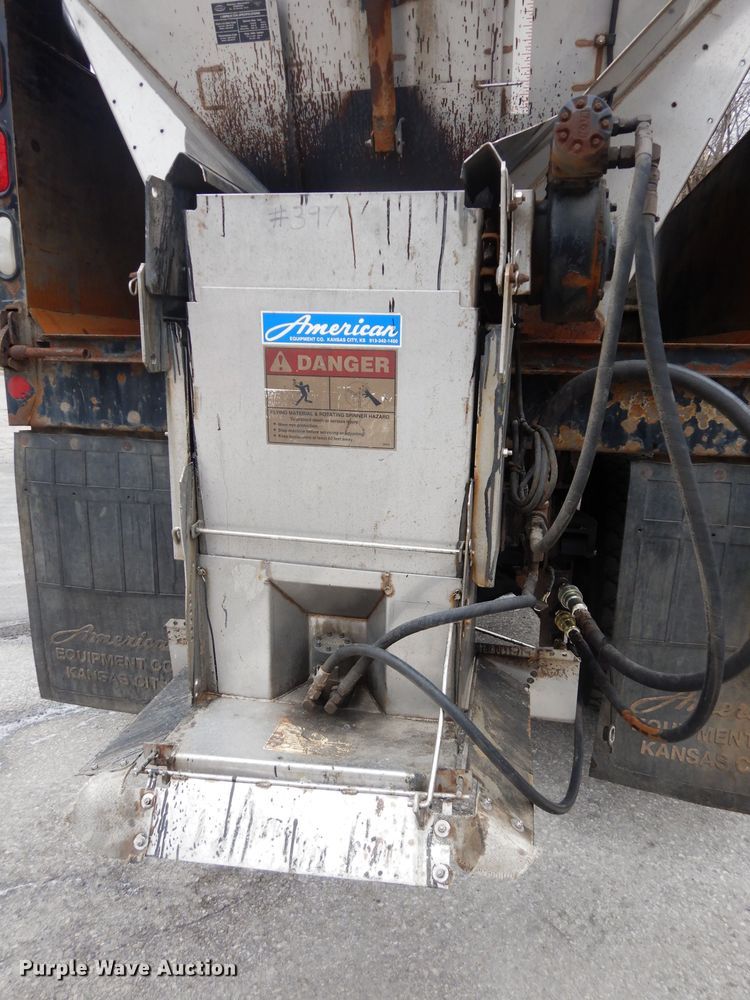 image for item DG6358 2007 International 7300 dump truck