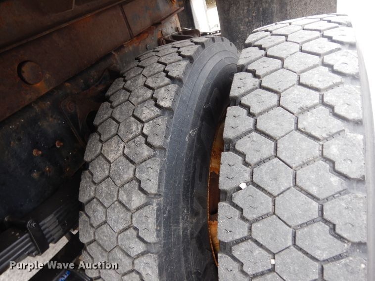 image for item DG6358 2007 International 7300 dump truck