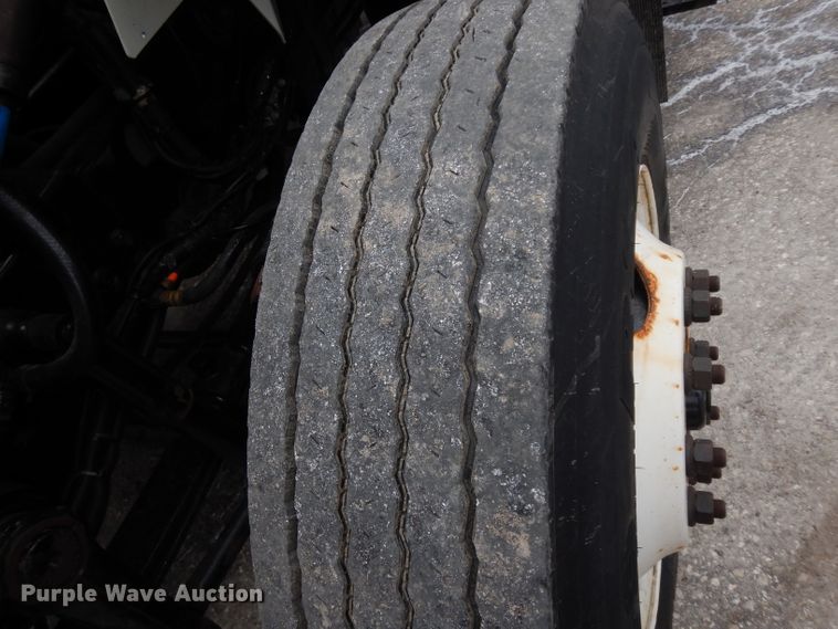 image for item DG6358 2007 International 7300 dump truck