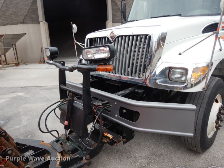 image for item DG6358 2007 International 7300 dump truck