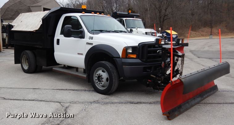 image for item DG6359 2007 Ford F450 Super Duty XL dump truck