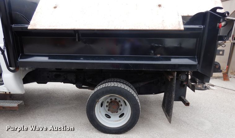 image for item DG6359 2007 Ford F450 Super Duty XL dump truck