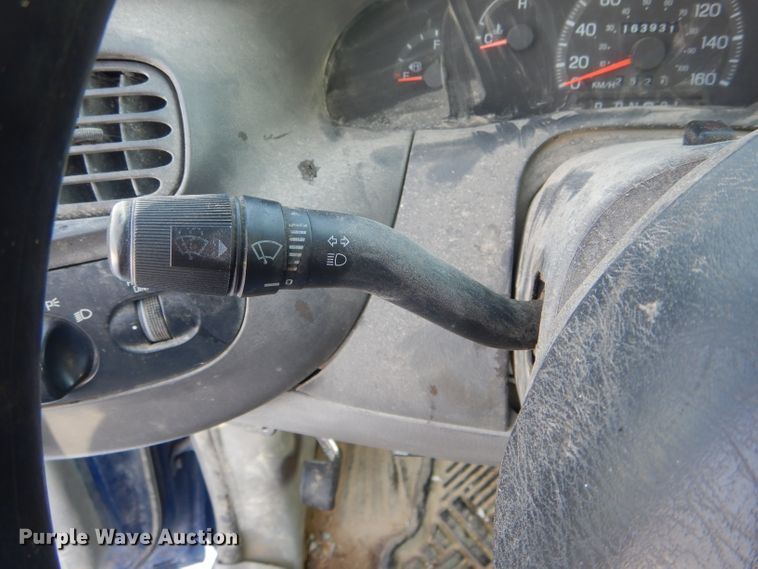 image for item DH6328 1997 Ford F150 pickup truck