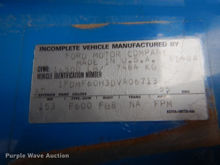 image for item DH6476 1983 Ford F600 oil distribution truck