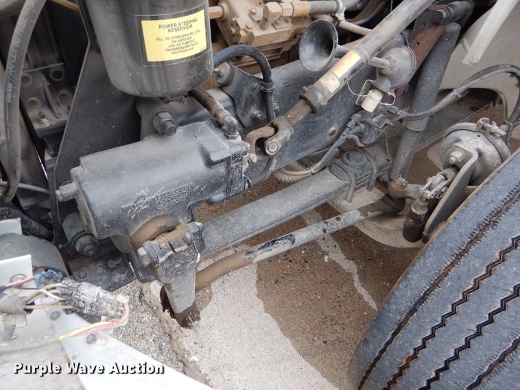 image for item DH6477 2000 Freightliner FL70 bucket truck