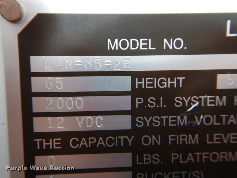 image for item DH6477 2000 Freightliner FL70 bucket truck