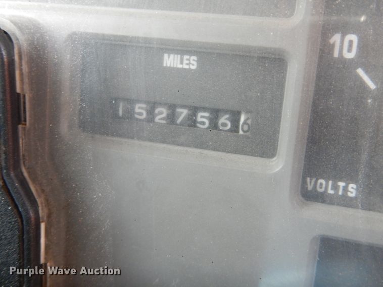 image for item DH6486 1999 International 4900 dump truck