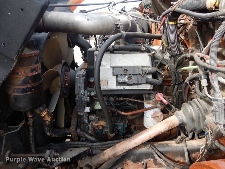 image for item DH6486 1999 International 4900 dump truck