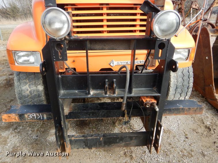 image for item DH6486 1999 International 4900 dump truck