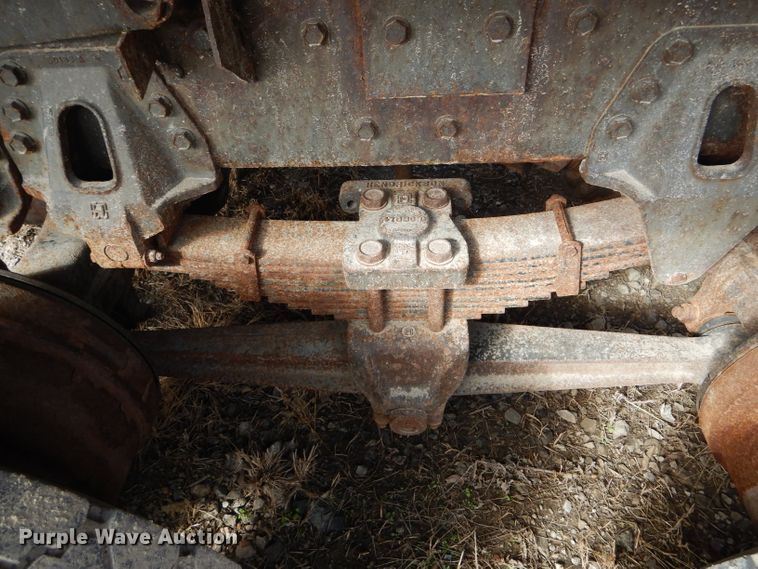 image for item DH6486 1999 International 4900 dump truck