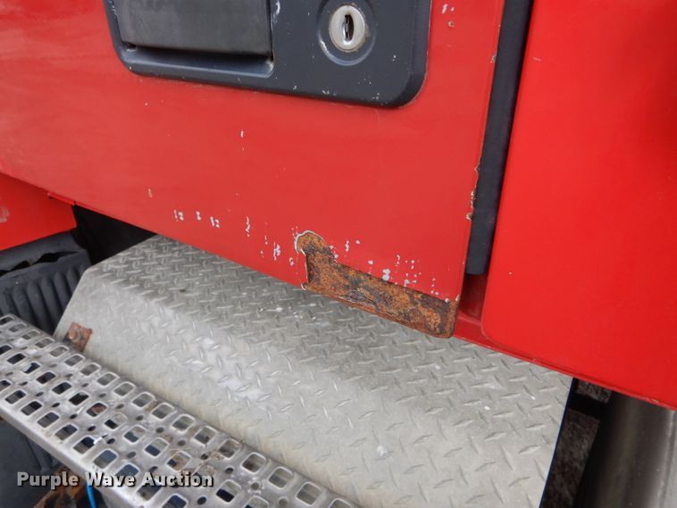 image for item DH6487 2007 Volvo VNL semi truck