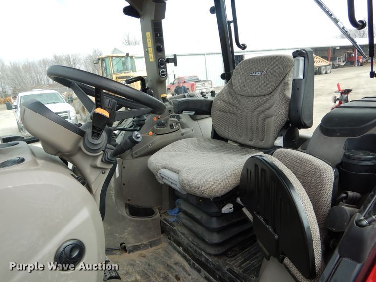 image for item DH6488 2018 Case IH Farmall 110U MFWD tractor