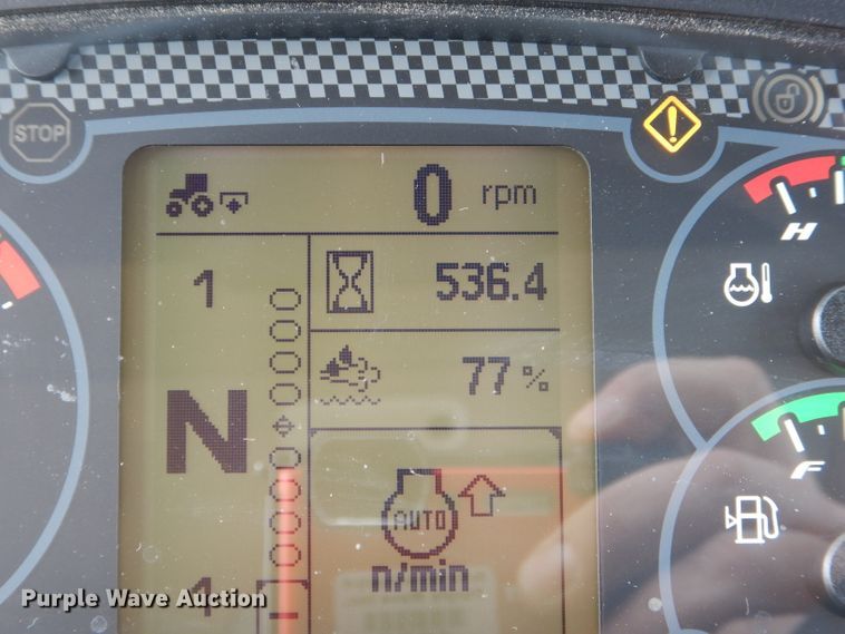 image for item DH6488 2018 Case IH Farmall 110U MFWD tractor