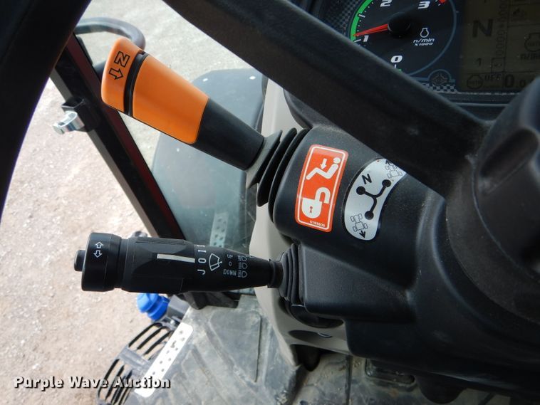 image for item DH6488 2018 Case IH Farmall 110U MFWD tractor