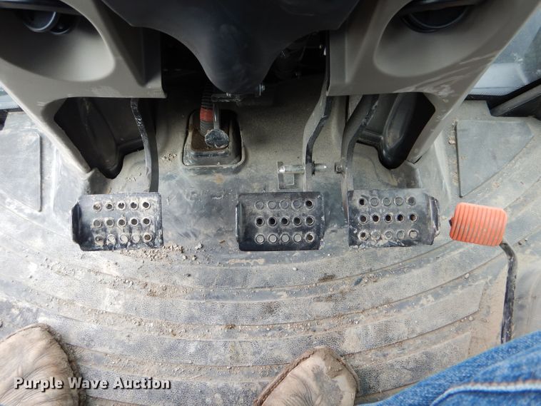 image for item DH6488 2018 Case IH Farmall 110U MFWD tractor