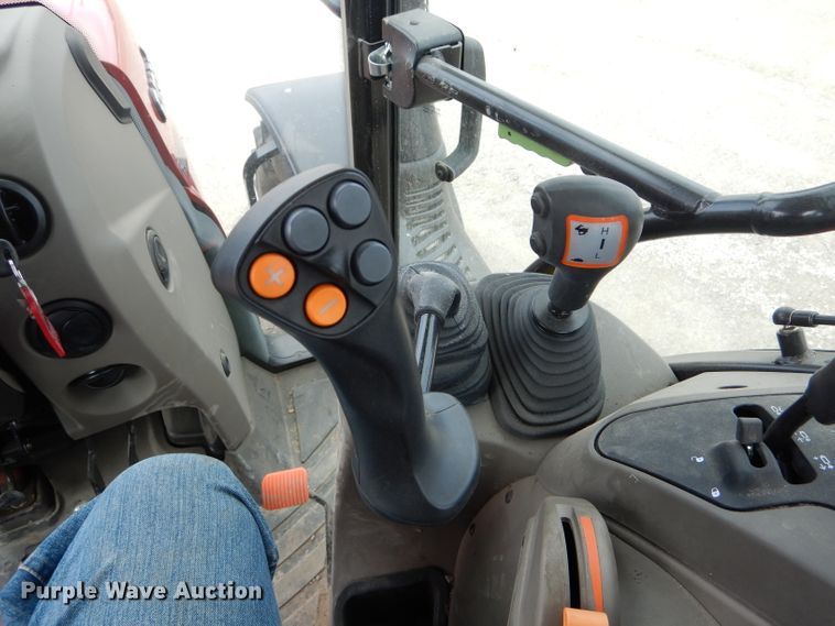 image for item DH6488 2018 Case IH Farmall 110U MFWD tractor