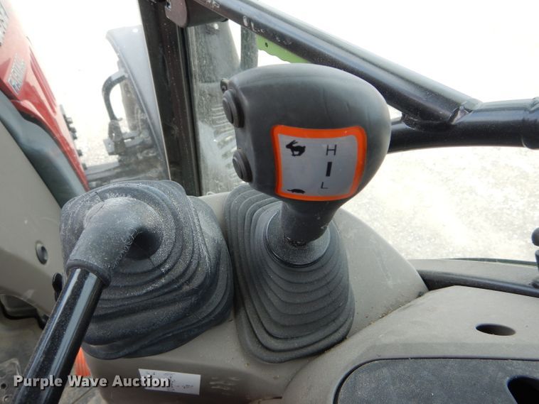 image for item DH6488 2018 Case IH Farmall 110U MFWD tractor