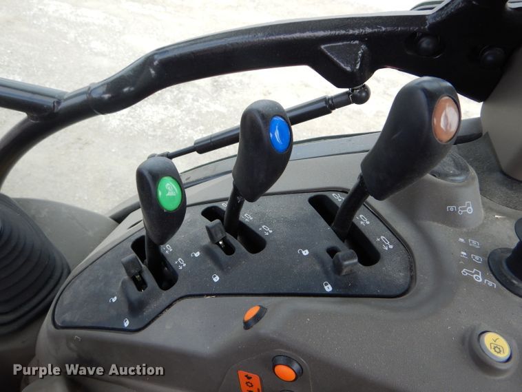 image for item DH6488 2018 Case IH Farmall 110U MFWD tractor