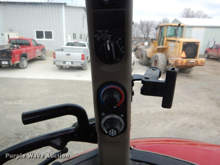 image for item DH6488 2018 Case IH Farmall 110U MFWD tractor