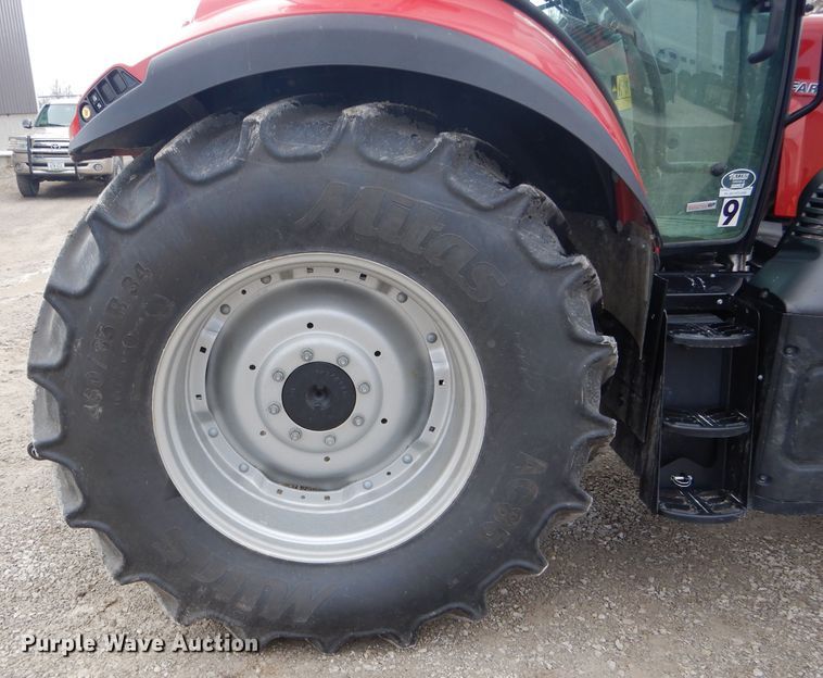 image for item DH6488 2018 Case IH Farmall 110U MFWD tractor