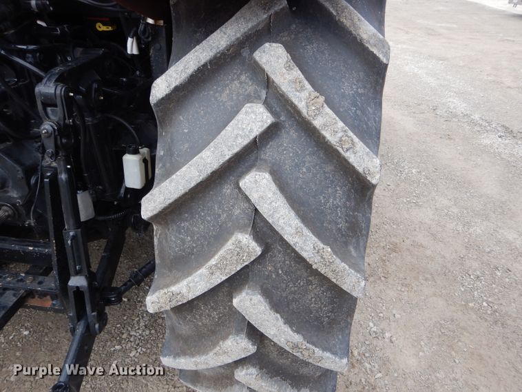 image for item DH6488 2018 Case IH Farmall 110U MFWD tractor