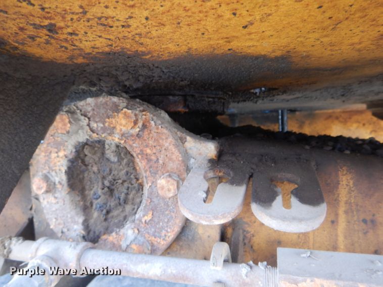 image for item DH6489 Ingram 9-2800-P pneumatic roller