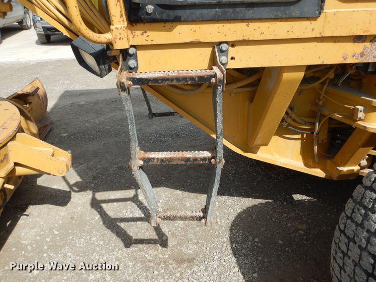 image for item DH6490 1999 Caterpillar 140H motor grader