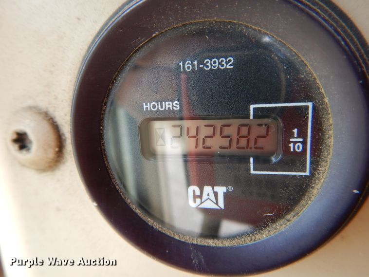 image for item DH6490 1999 Caterpillar 140H motor grader